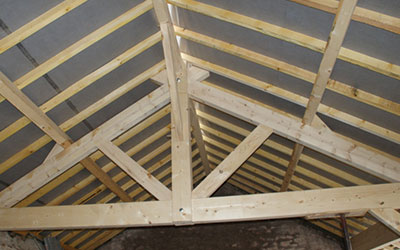 Fabricant de charpente traditionnelle en bois massif Fabricant de charpente traditionnelle en bois massif